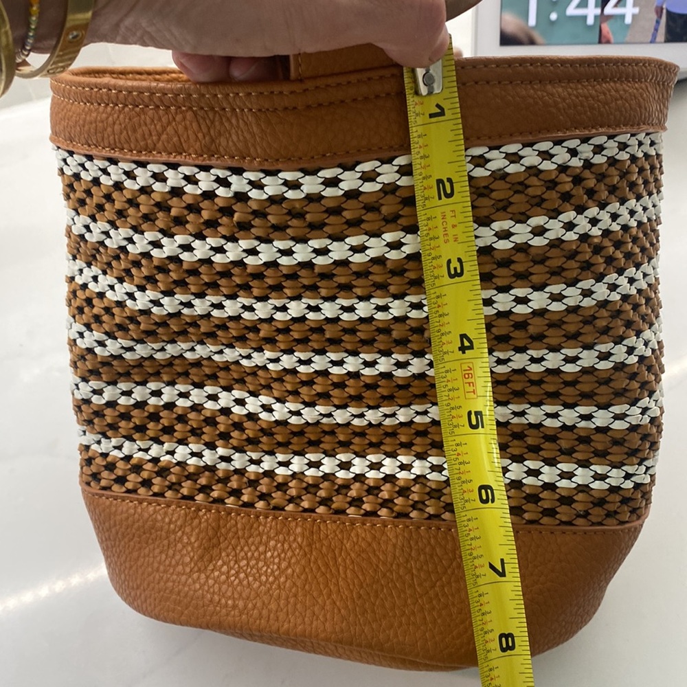 Handbag - Picture 5 of 5